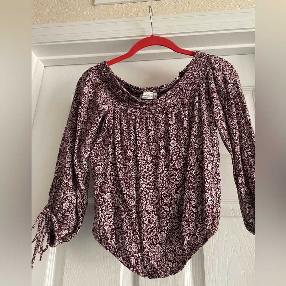 Abercrombie & fitch blouse 🌸💕